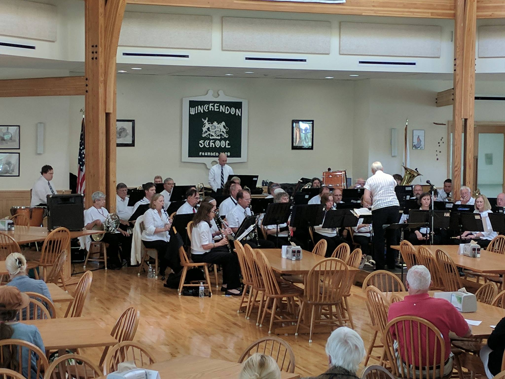 WinWinds plays Stars and Stripes Forever